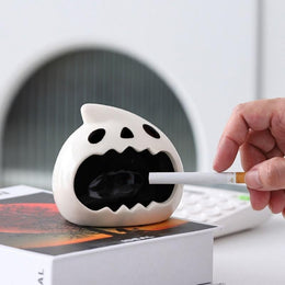 Cute Ceramic Head Ashtray – Creative Desktop Decor – 001_e6156668-f2f9-4ac4-bf54-8555e3b251ac.jpg