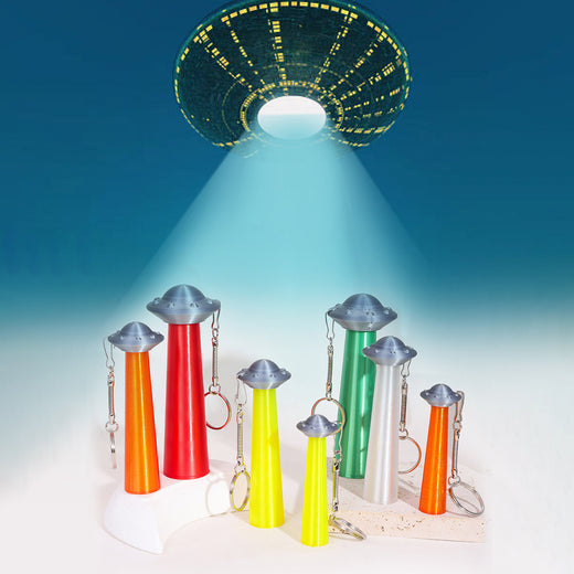Spaceship Shape Cone Storage Tube – Creative Pre-Roll Holder – 002_aa0687b6-dd8f-4c8b-a412-163078fd03ec.jpg