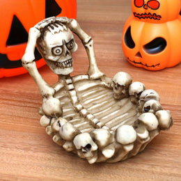 Gothic Skull Ashtray – Halloween Desktop Decor – 005_48cf3251-17fe-4841-86b4-24b7892100f1.jpg