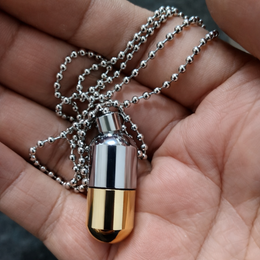 Mini Peanut Lighter – Compact Keychain Flint Lighter – MiniPeanutLighter_CompactKeychainFlintLighter_1.png
